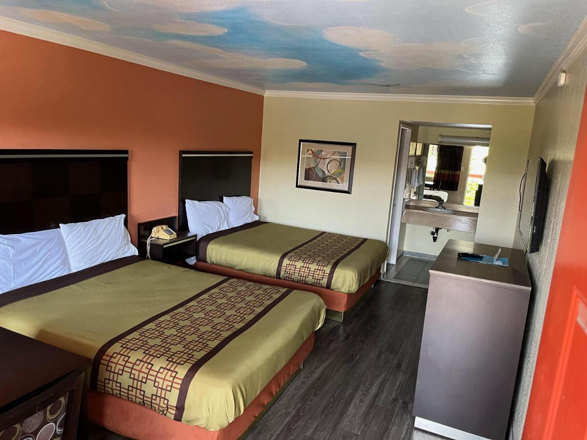 Rivera Inn & Suites Motel Pico Rivera Exterior foto