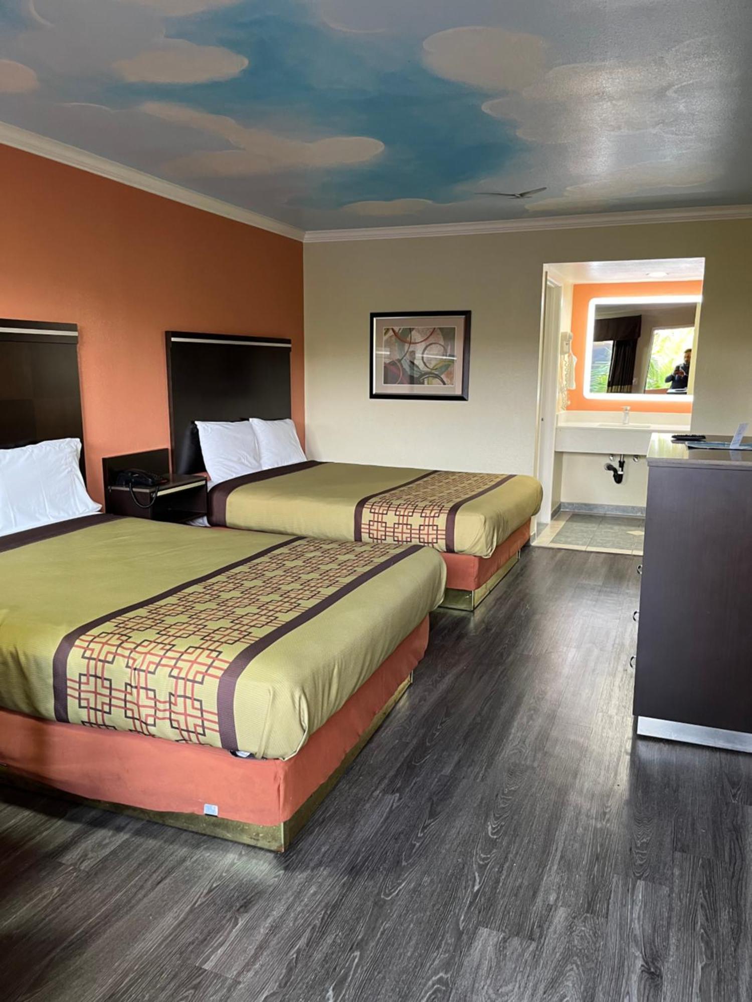 Rivera Inn & Suites Motel Pico Rivera Exterior foto